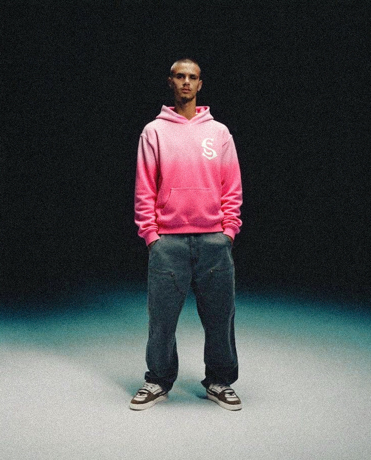 NOMBRÉ EN CUERO ROSA