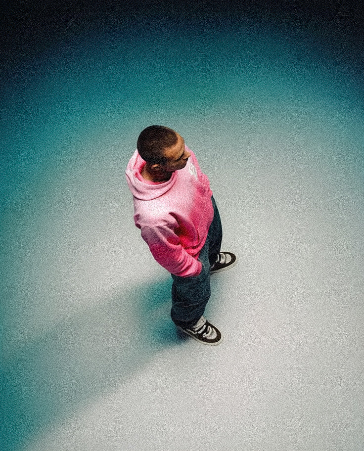 NOMBRÉ EN CUERO ROSA